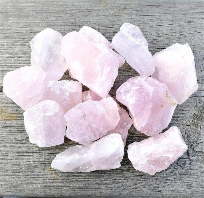 Rosenkvarts - råa bitar